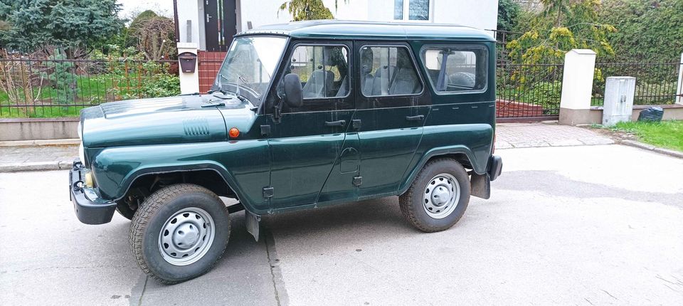 uaz hunter 