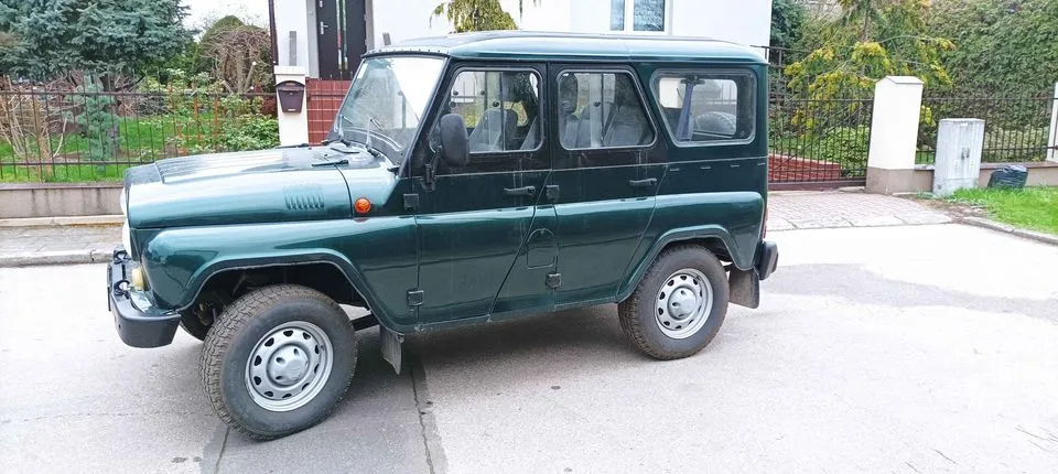 uaz hunter 