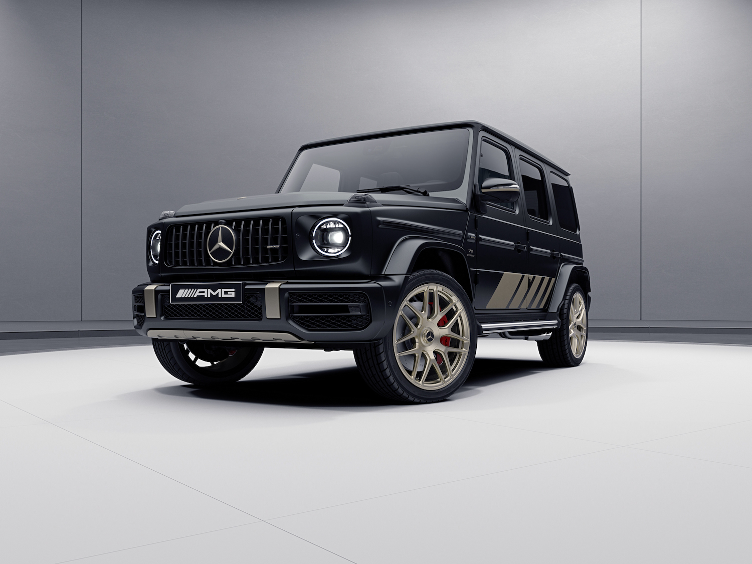 mercedes g v8 