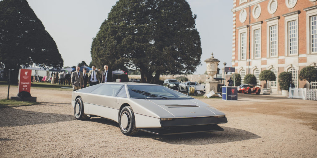 Aston Martin Bulldog 
