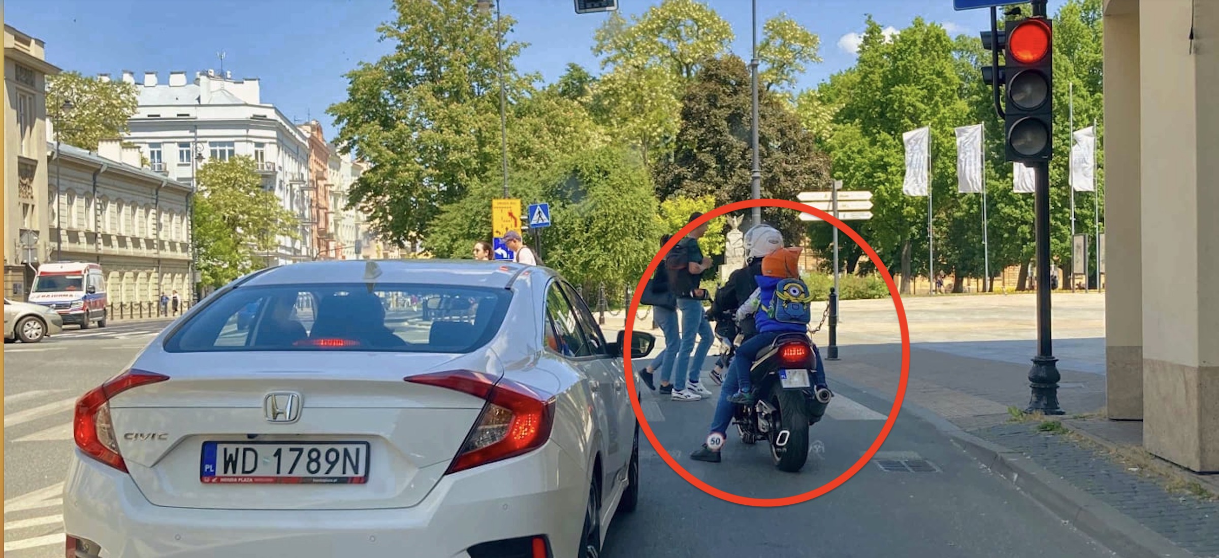 jak małe dziecko na motocykl