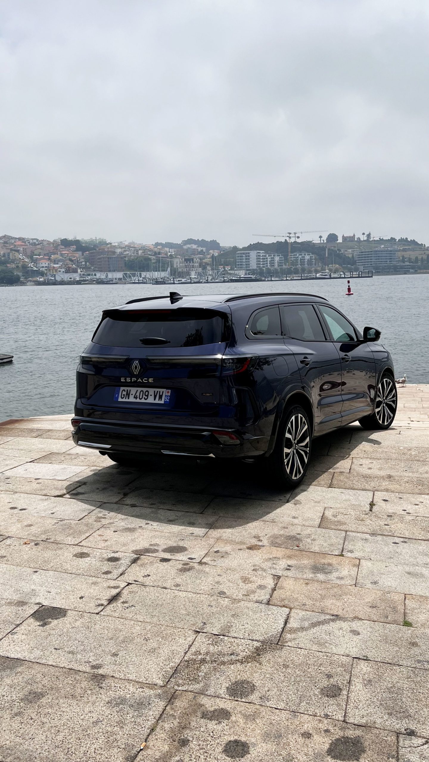 nowe renault espace 2023 