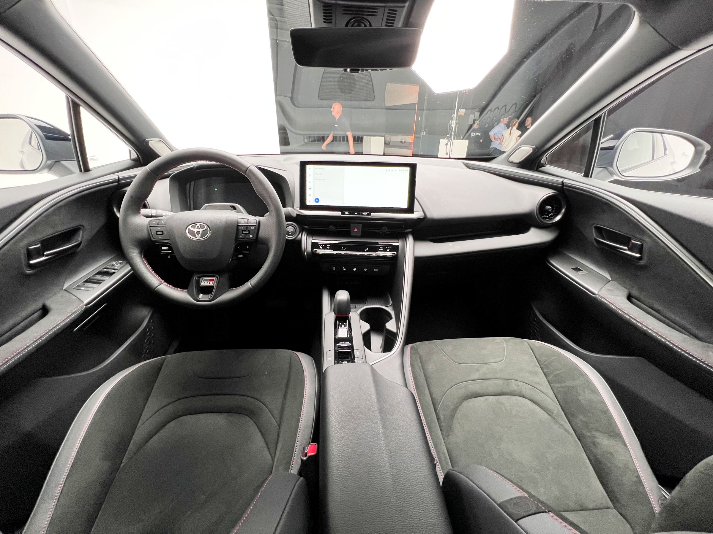 toyota c-hr 2023 