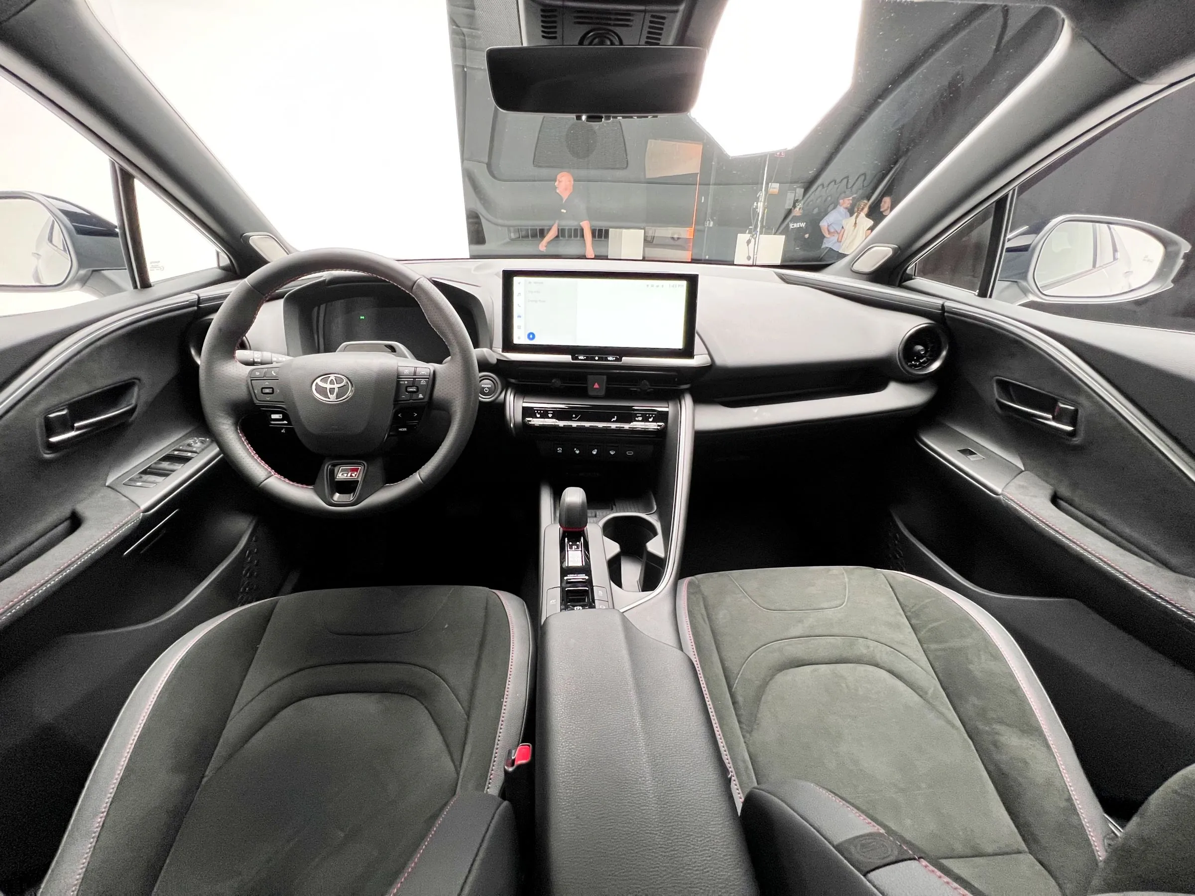 toyota c-hr 2023 