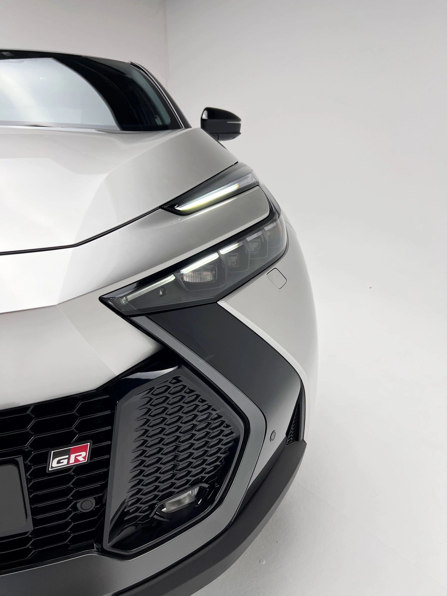 toyota c-hr 2023 