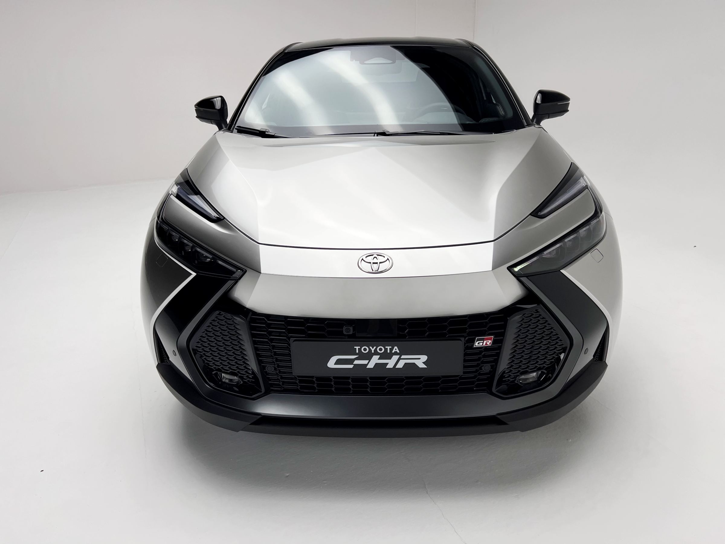 toyota c-hr 2023 