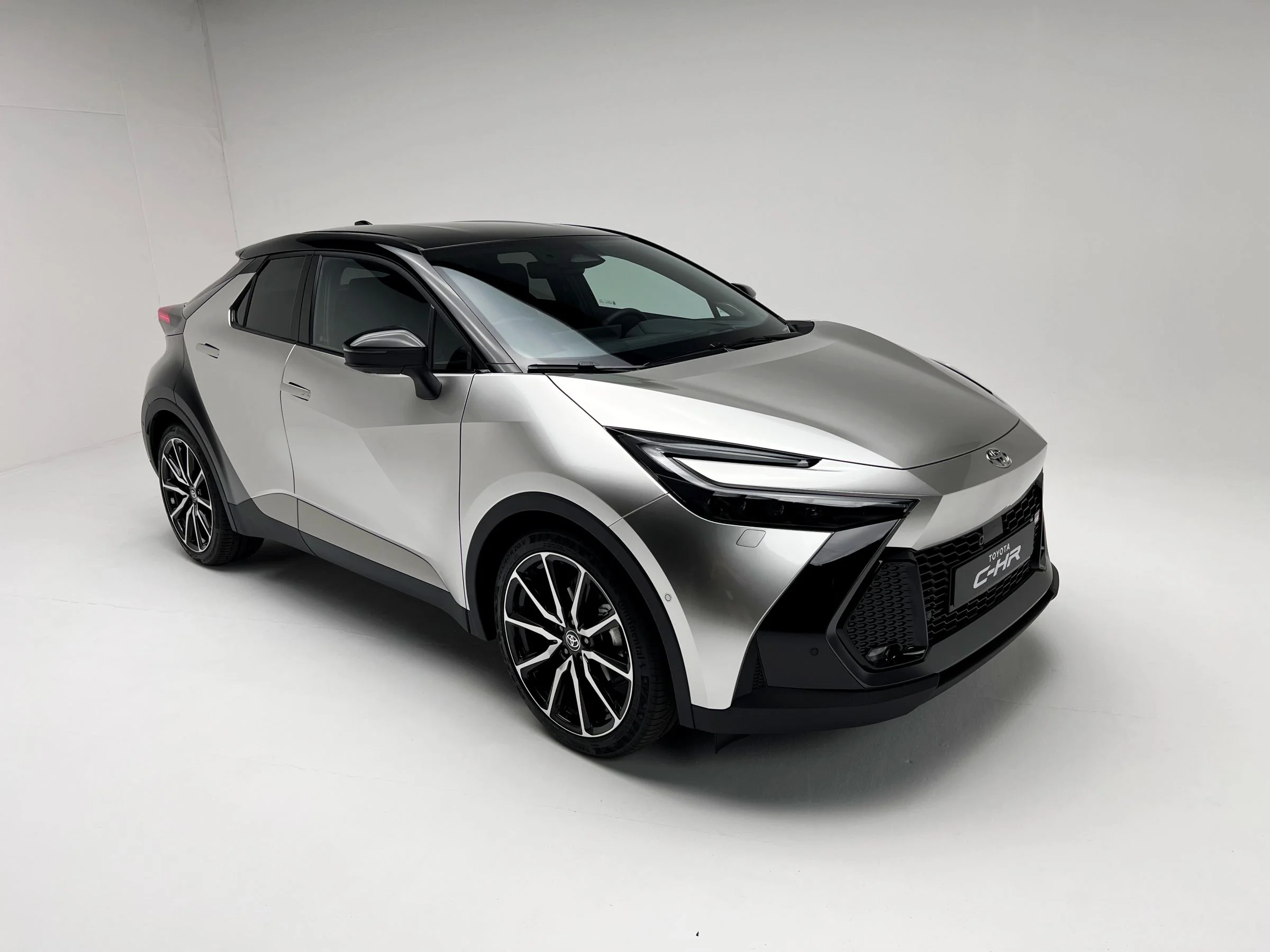 toyota c-hr 2023 