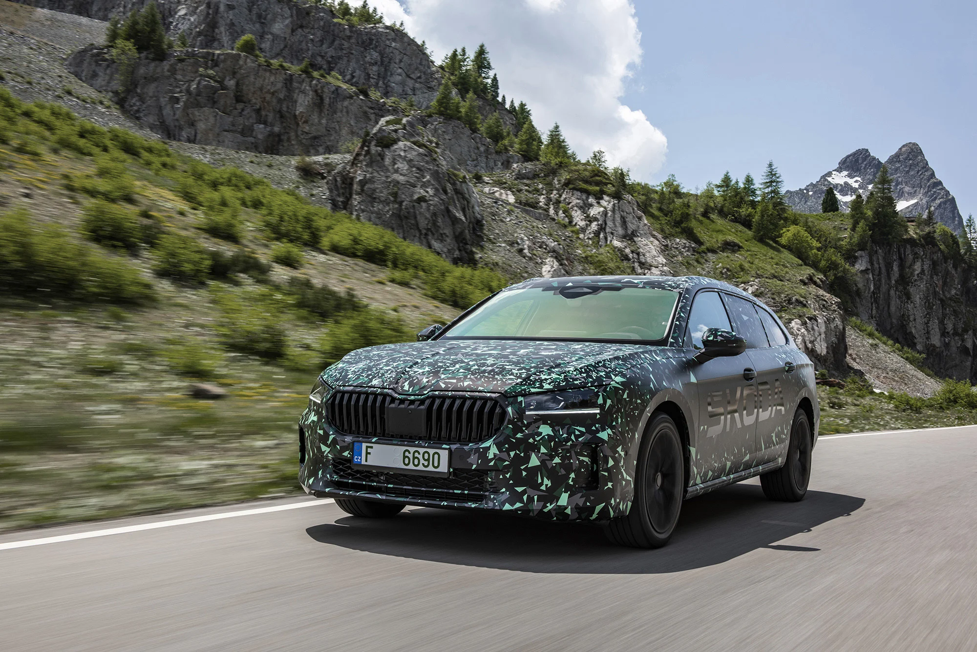 nowa skoda superb 2023 
