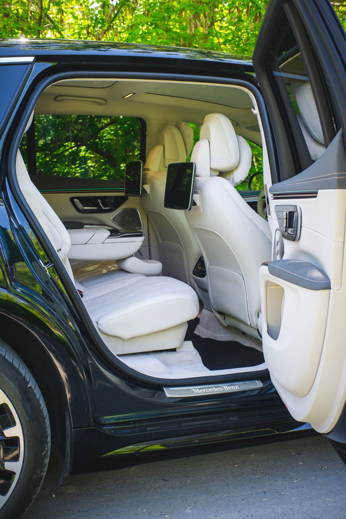 mercedes eqs suv 580 test