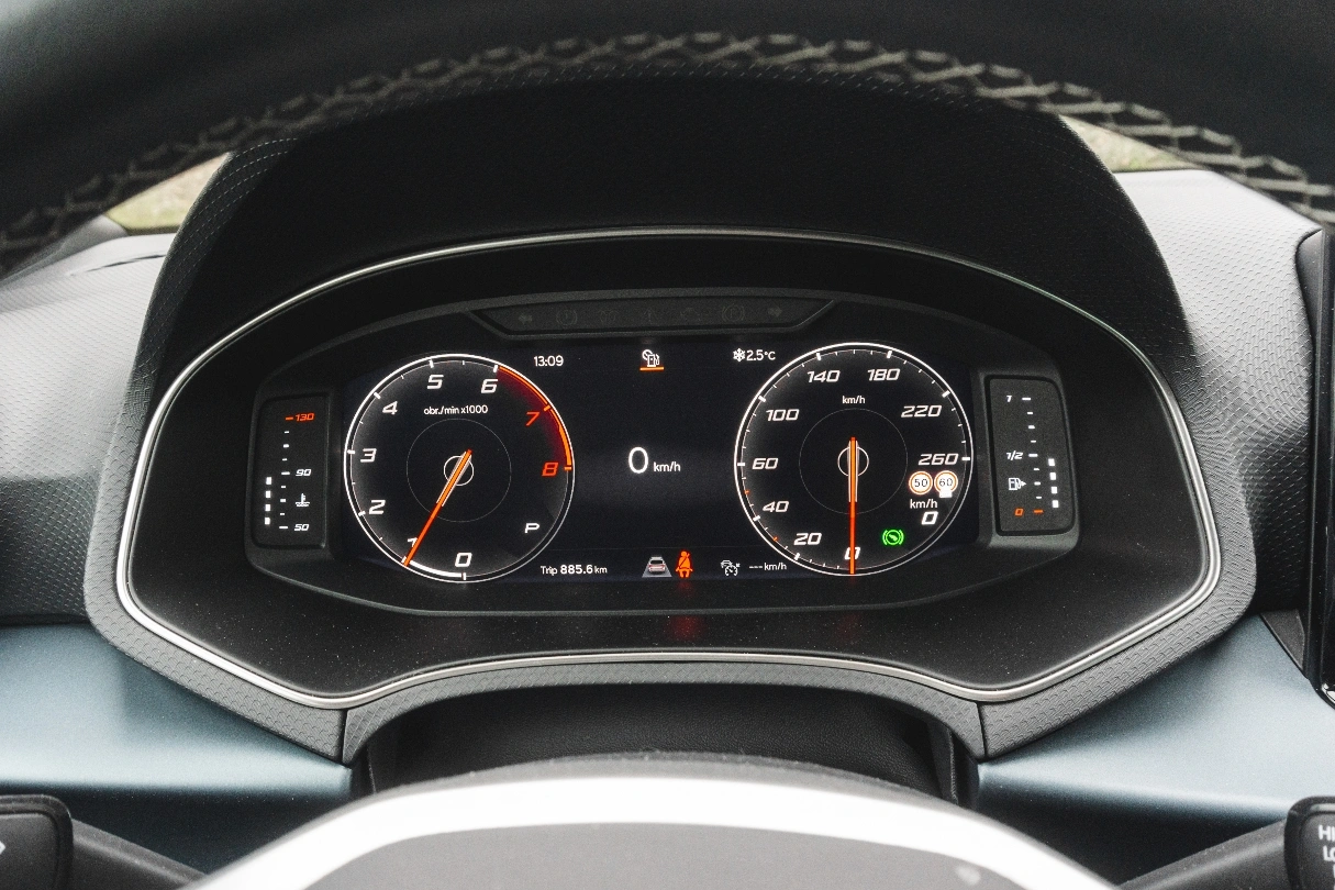 seat arona 1.0 tsi 