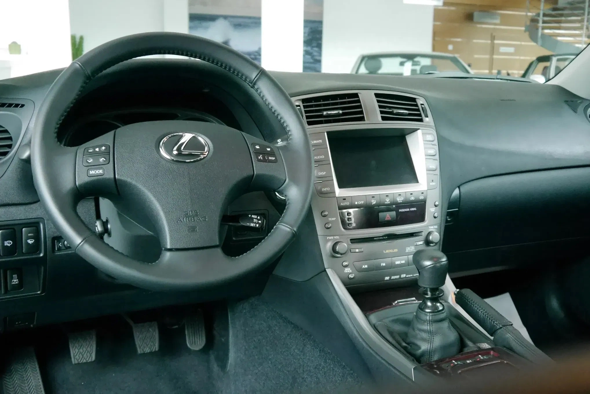 fabrycznie nowy lexus is 