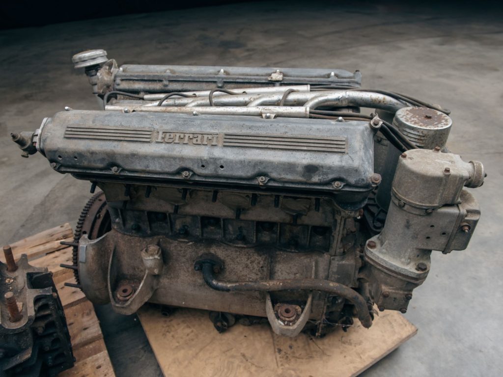 ferrari wrak cena 