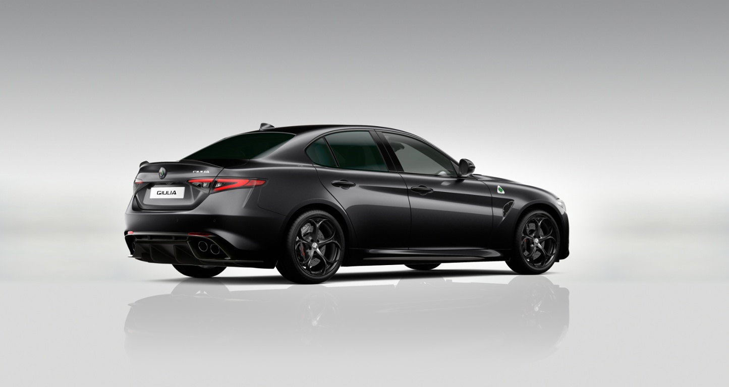 Czas rozbić skarbonkę. Nowa Alfa Romeo Giulia i Stelvio Quadrifoglio wycenione