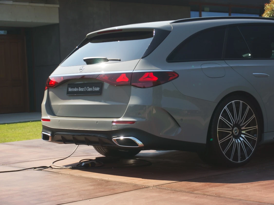 Mercedes E W214 kombi 