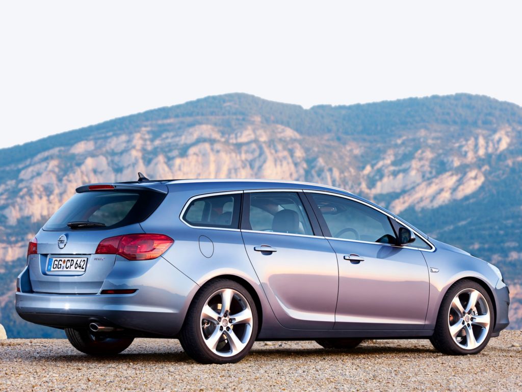 Opel Astra J awarie 