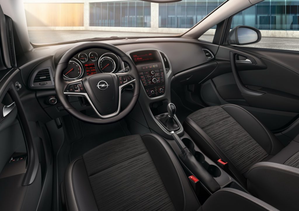 Opel Astra J awarie 