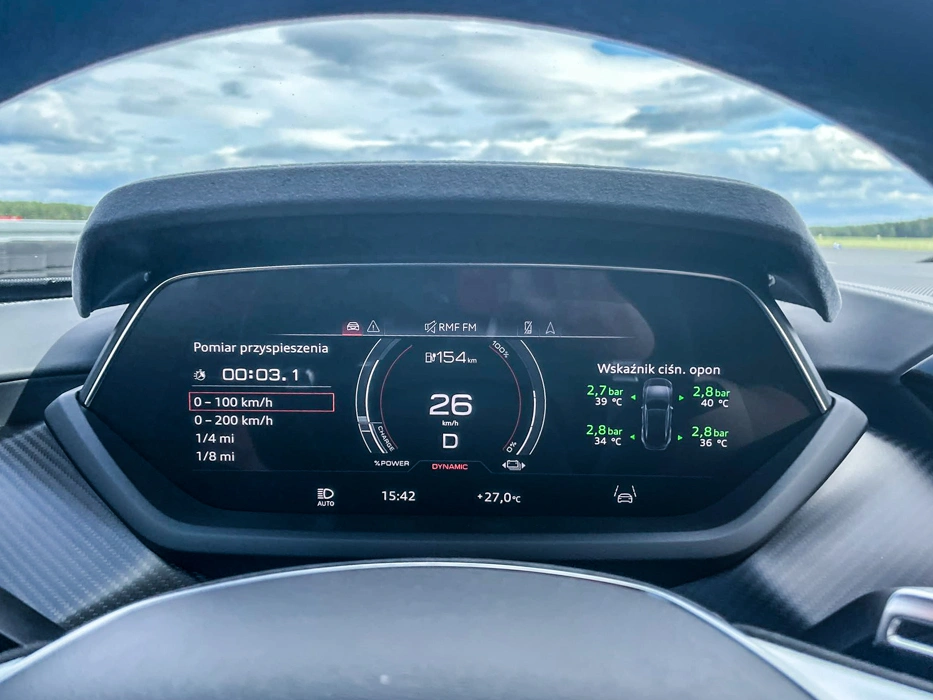 Audi e-tron 