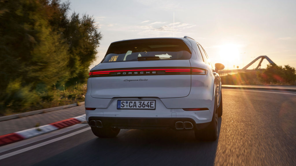 porsche cayenne turbo e-hybrid