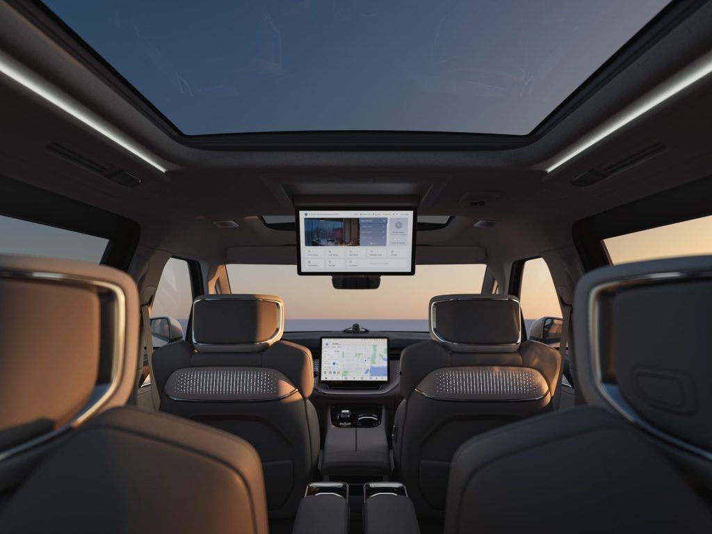 volvo em90 