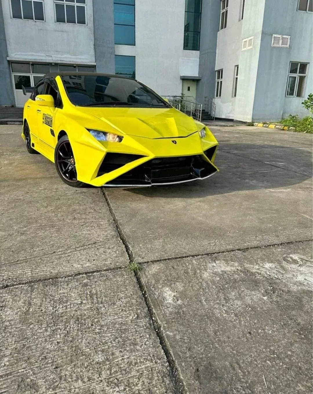 Lamborghini Honda 