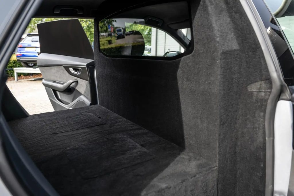 audi sq8 bez vat van