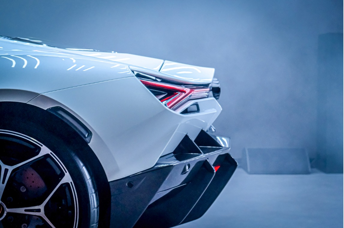Lamborghini Revuelto