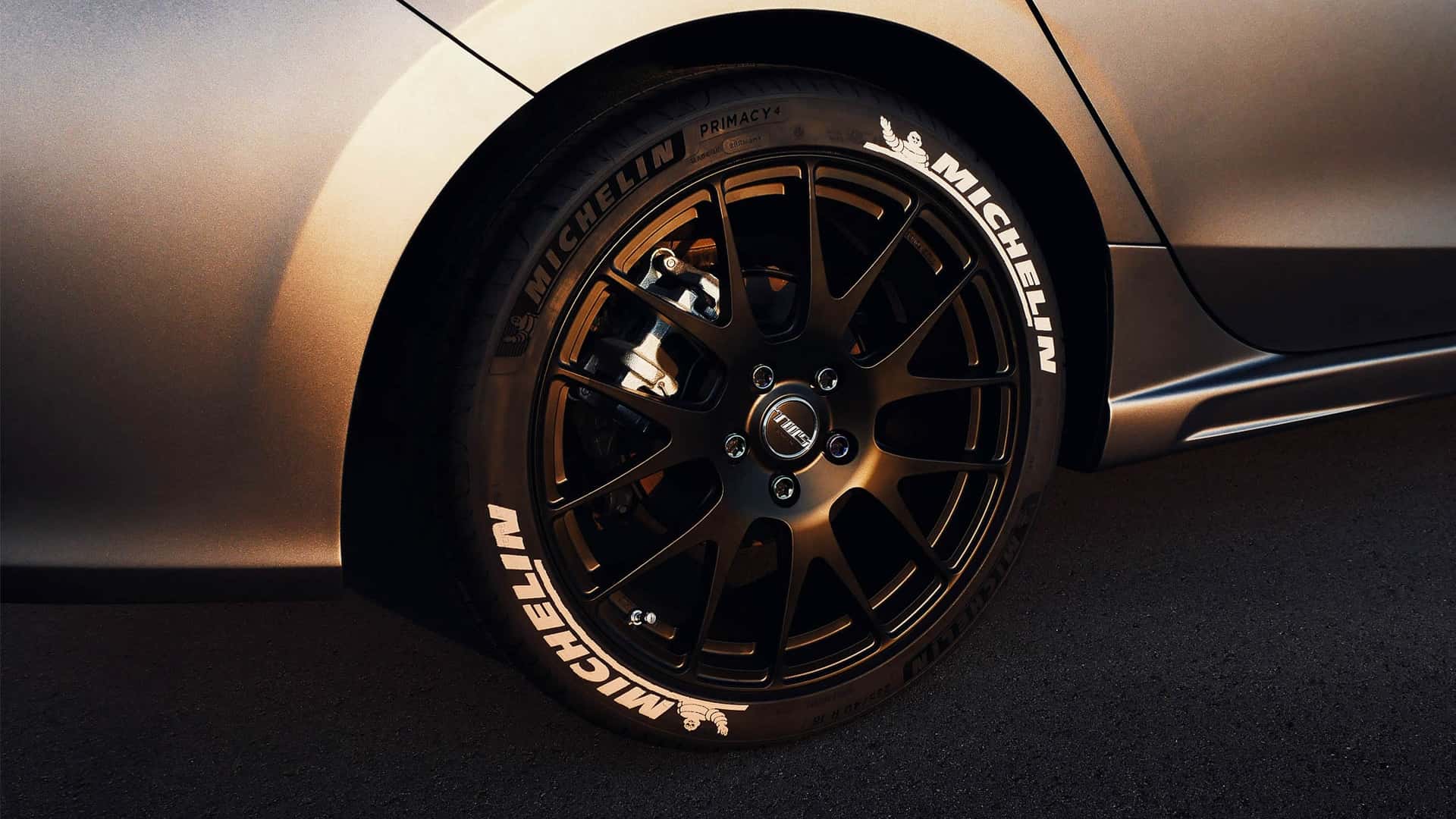 Challenger Mitsuoka M55