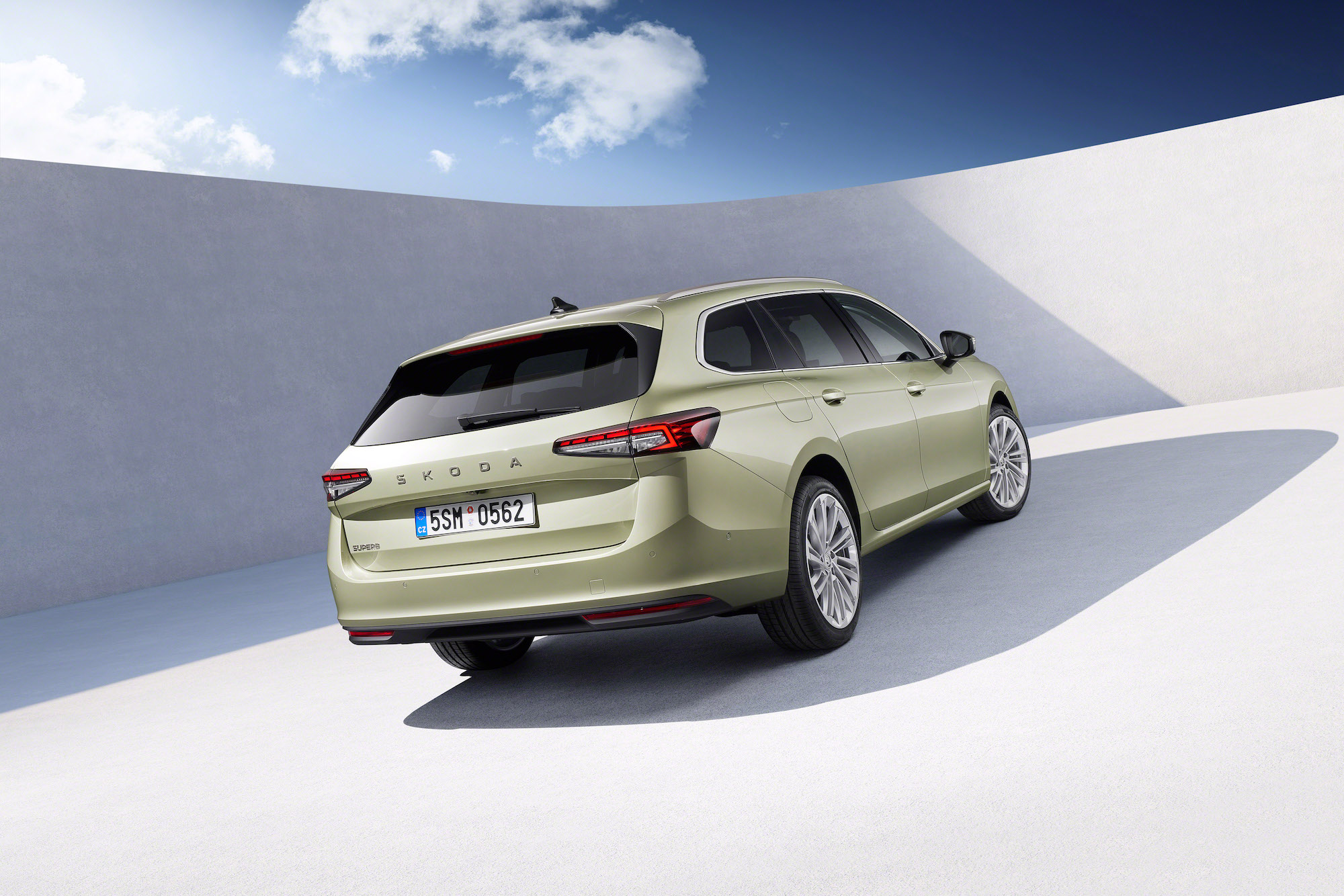 skoda superb 2024