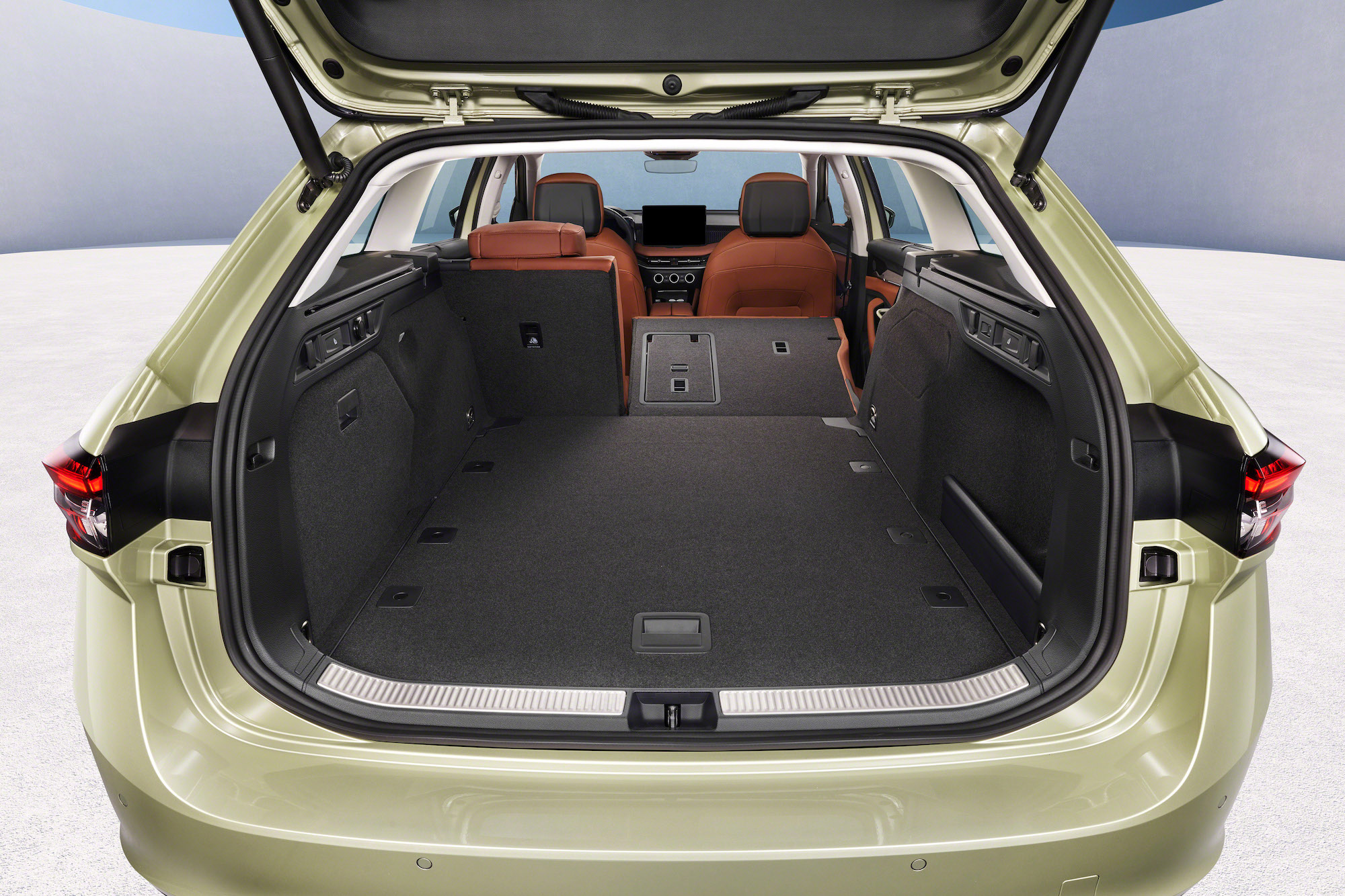 skoda superb 2024 