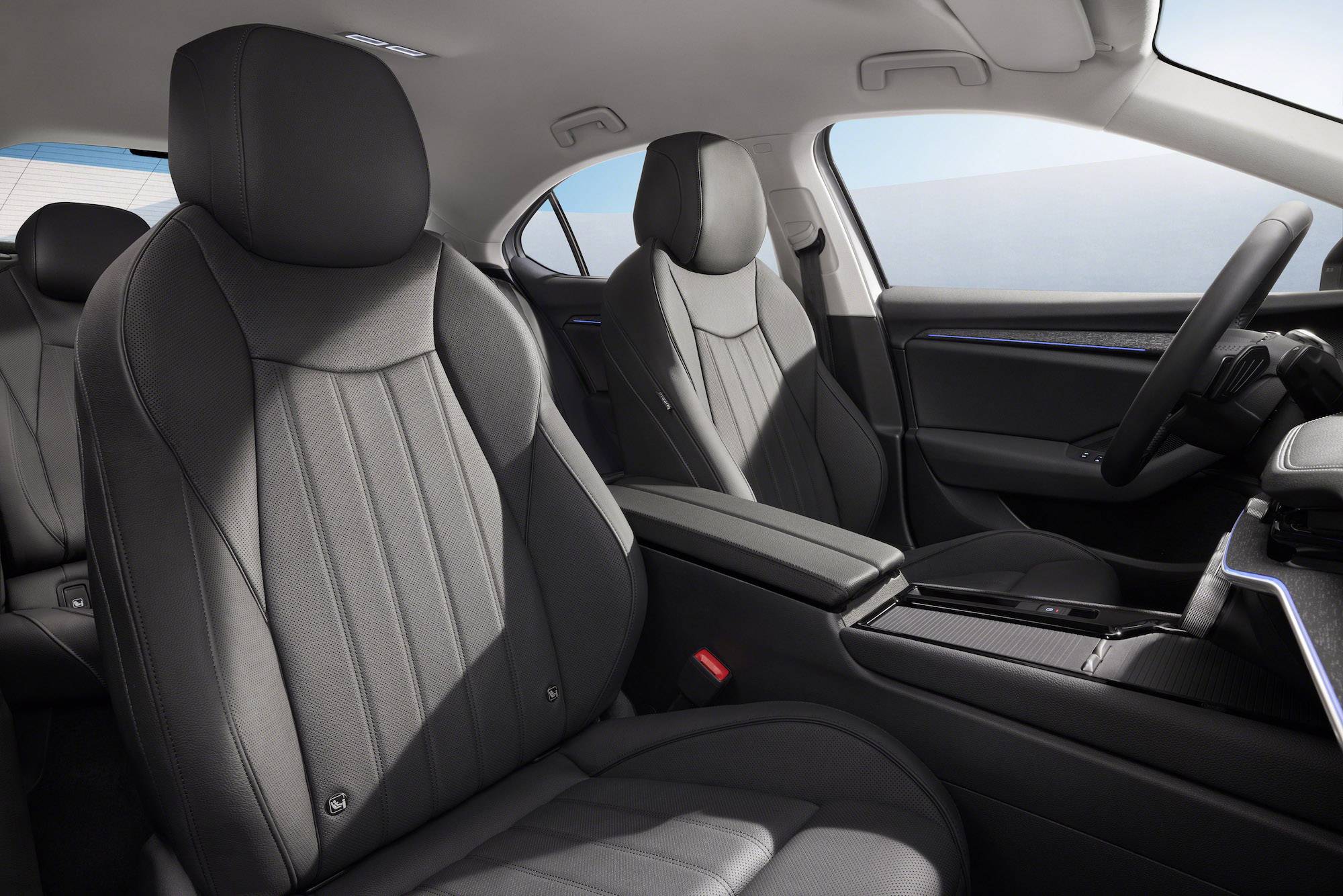 nowa skoda superb technologia 