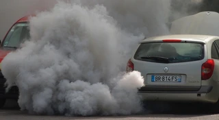 Uważasz, że elektromobilność jest zła? Przeczytaj najpierw o „spalinomobliności”