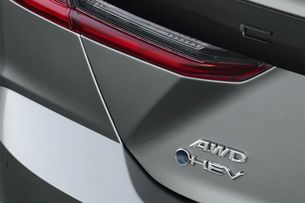 nowe logo toyota 