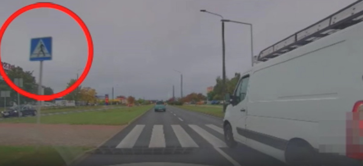 wyprzedzanie bezpośrednio przed przejściem dla pieszych