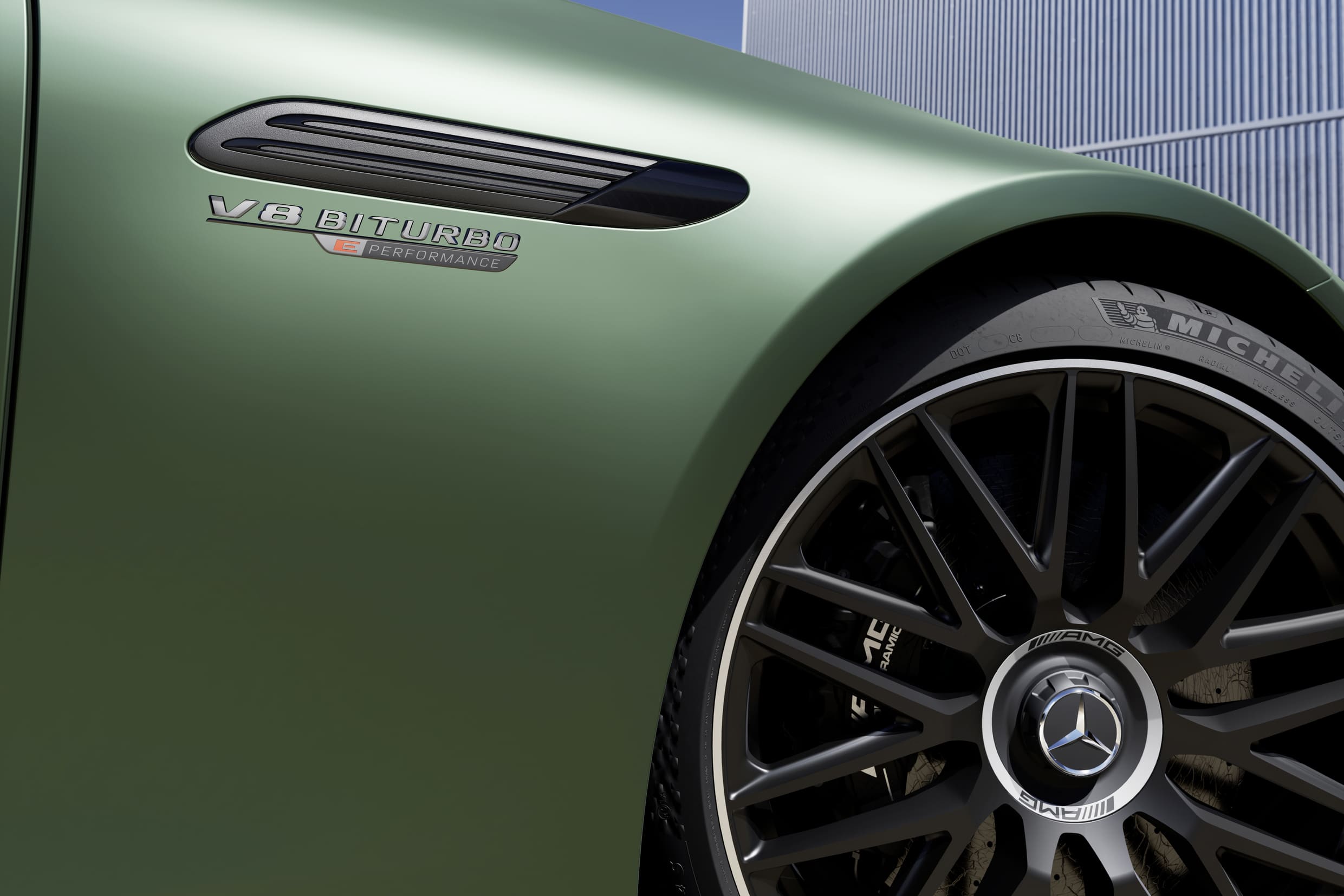 Mercedes SL 63 S E Performance