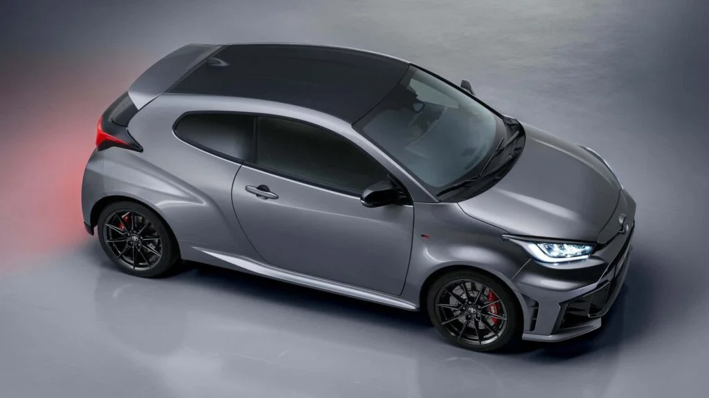 gr yaris 2024