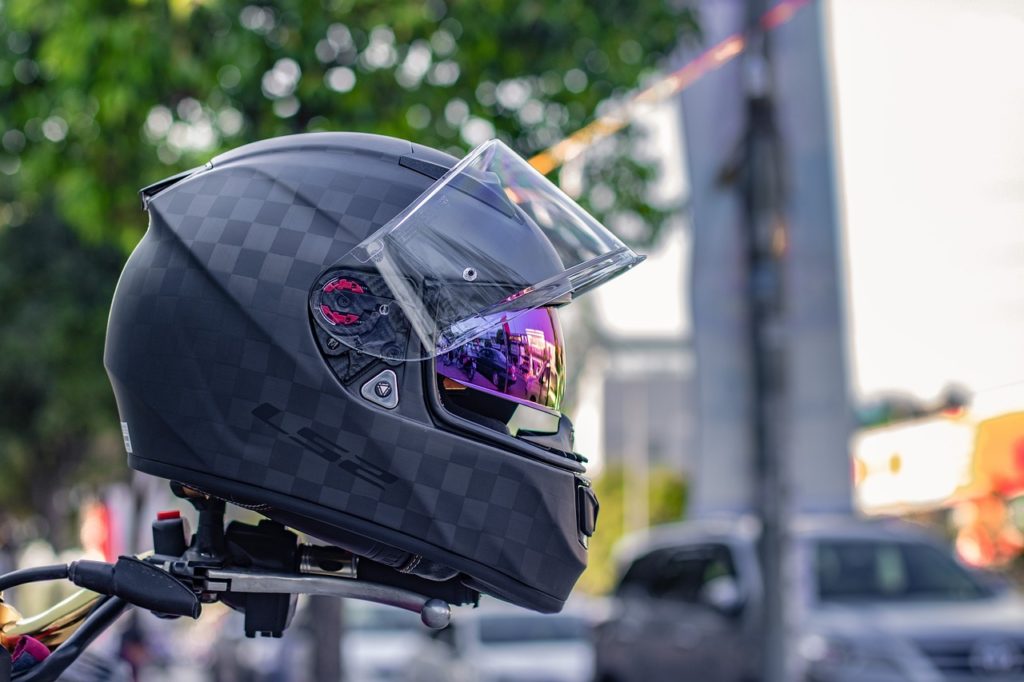 kask integralny 