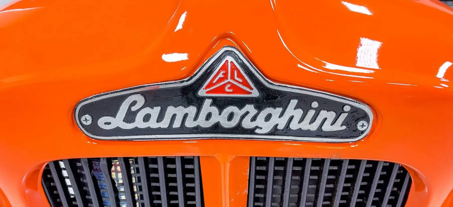 To Lamborghini 4C nie ma dachu i kosztuje tylko 59 tys. zł, ale jest z nim pewien problem
