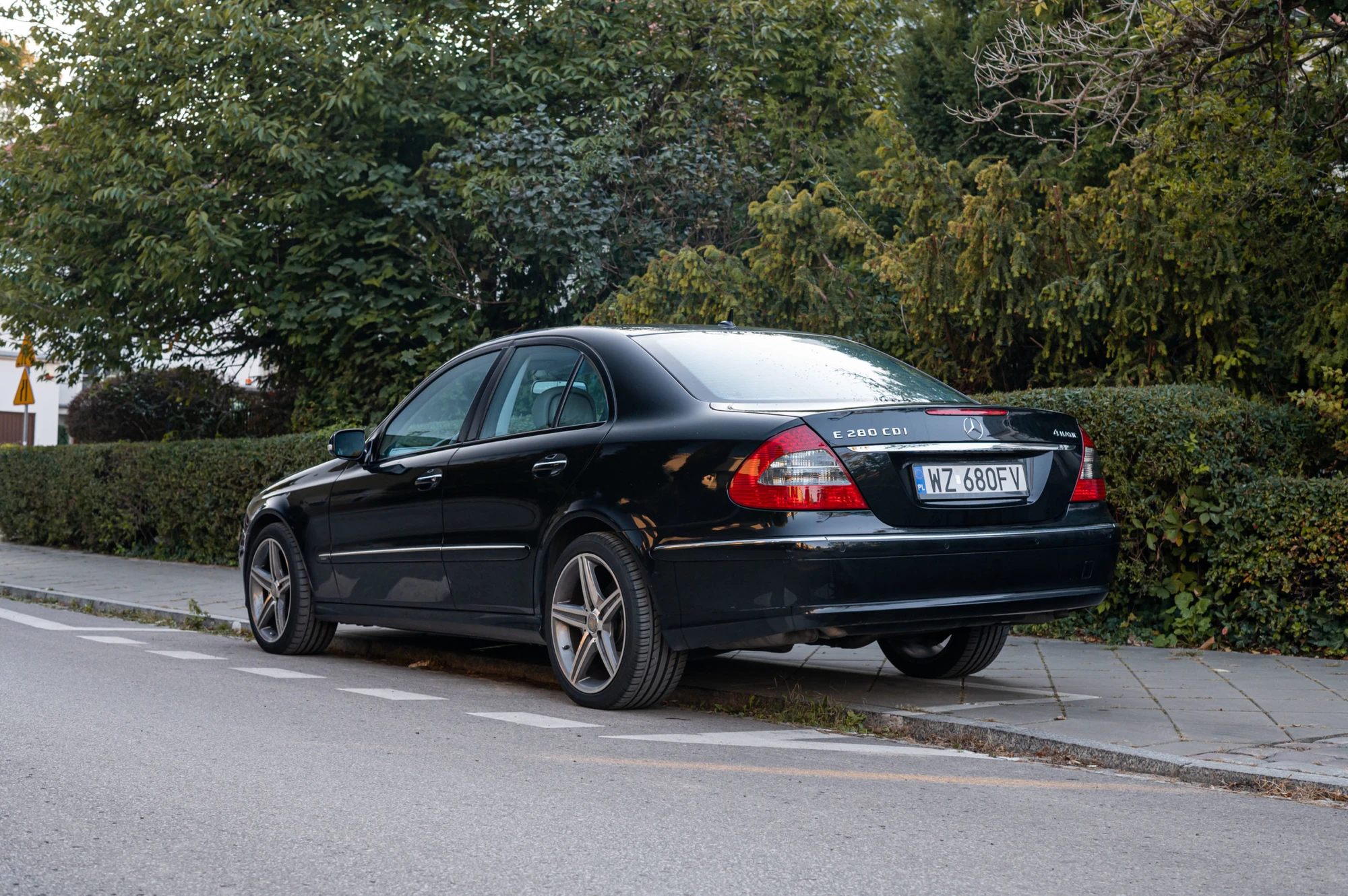 w211 mercedes 