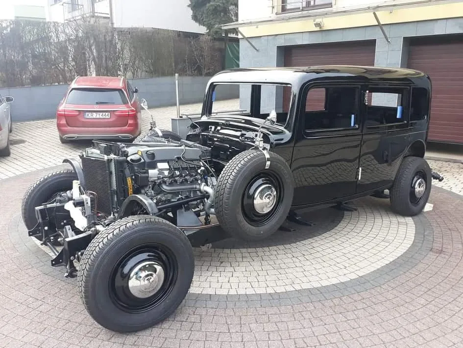 Przedwojenny Mercedes AMG