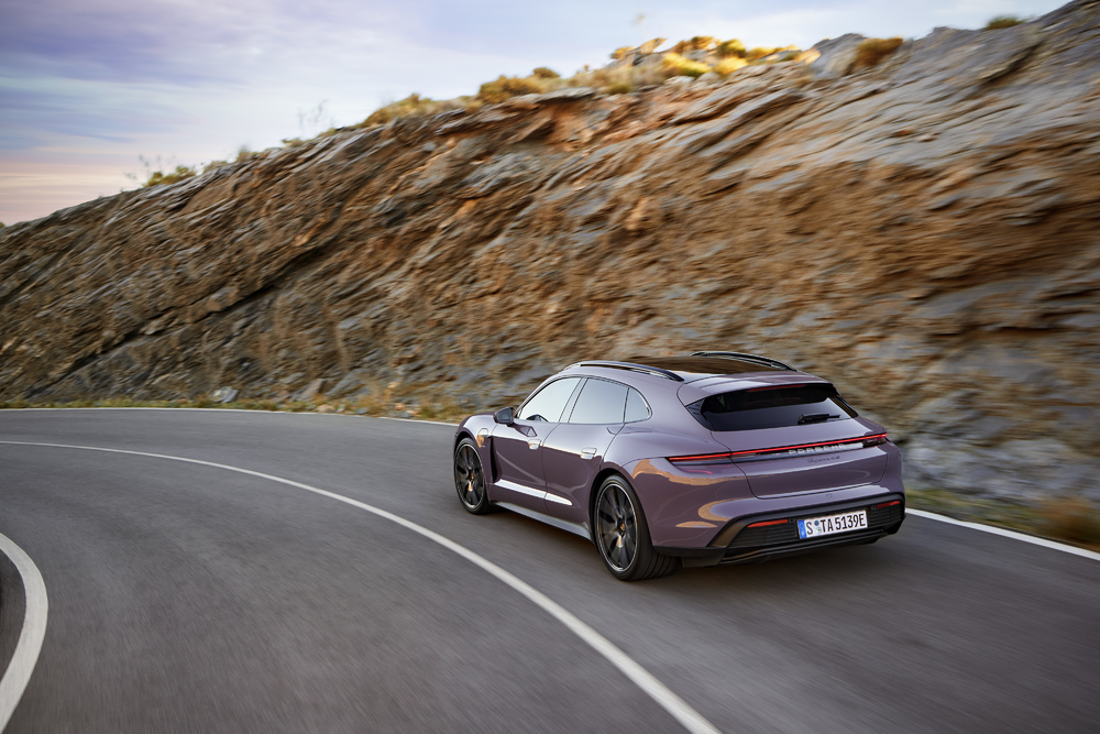 porsche taycan 2024