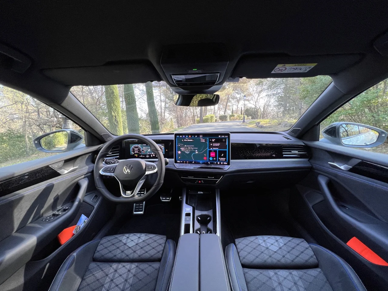 volkswagen passat 2024 