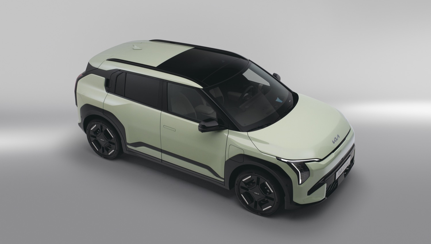 Nowy SUV Kii ma polski cennik. Do wyboru powietrze, ziemia i biznes