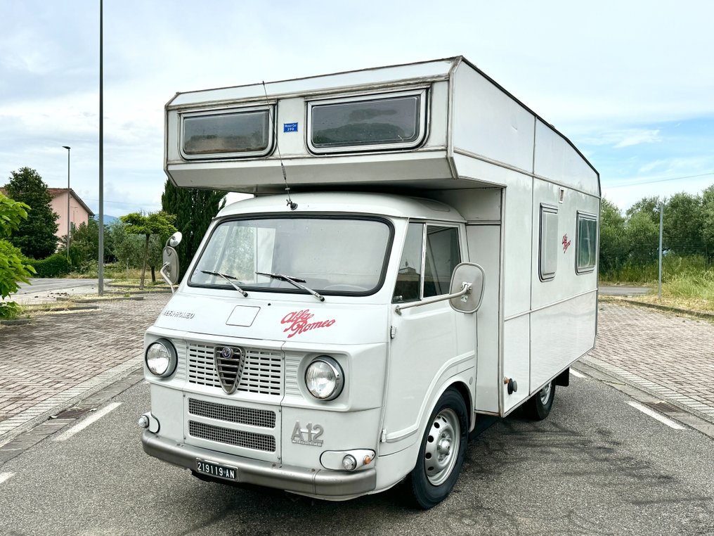 Alfa Romeo A12 kamper