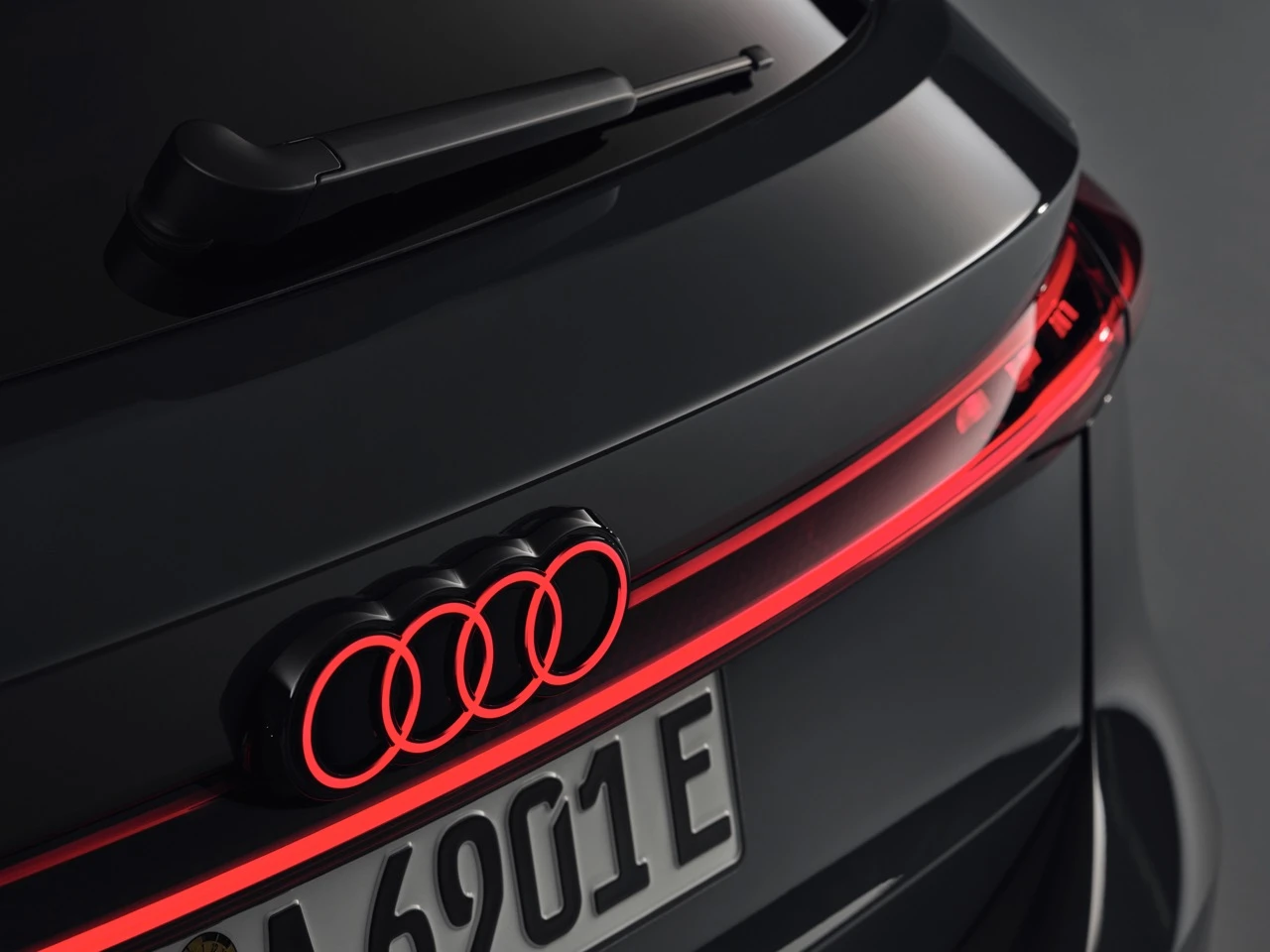 Nowe Audi A6 ma już polskie ceny. Volkswagen pyta, o co chodzi