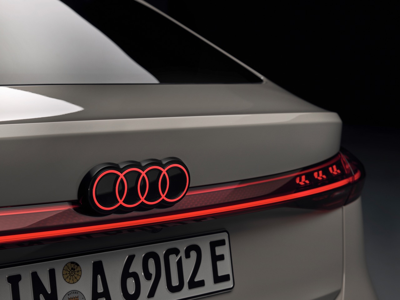 Audi ostateczne jednak powstanie. Nie potrzebujesz SUV-a, żeby się wyróżnić