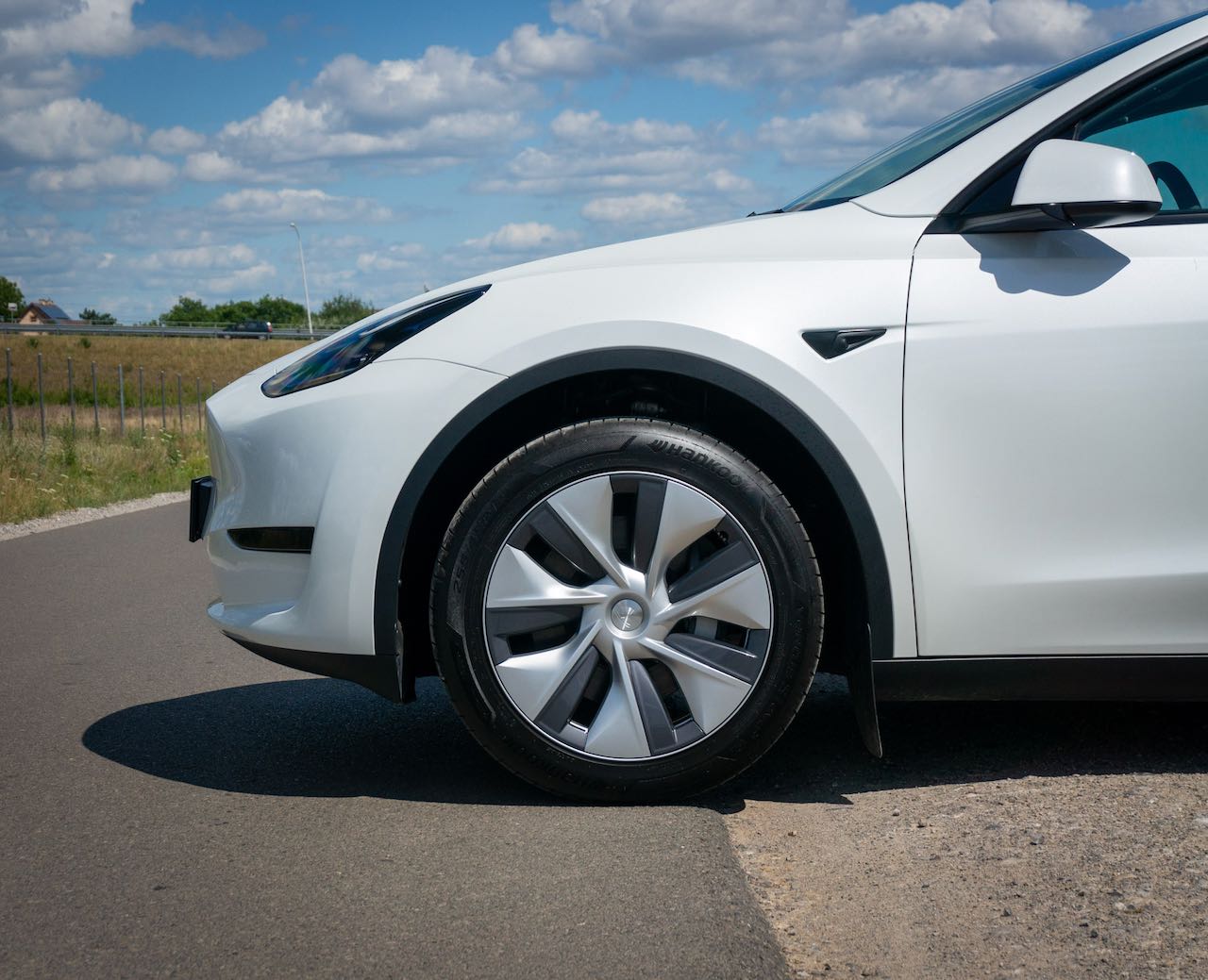 Tesla-Model-Y kołpak