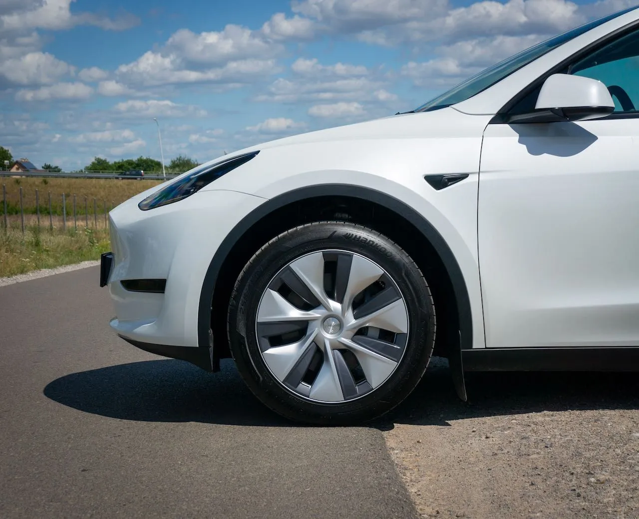 Tesla-Model-Y kołpak 