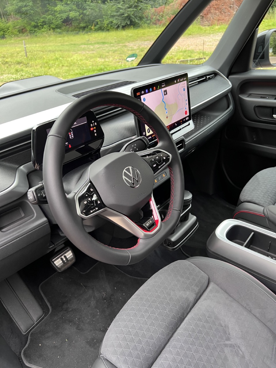volkswagen id.buzz 2025 gtx 