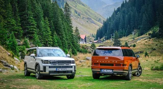 Wjechałem Hyundaiem Santa Fe na 2042  m n.p.m. i karmiłem niedźwiedzia. Samochód też był fajny