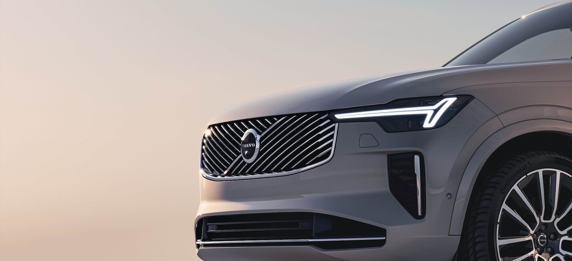nowy suv volvo